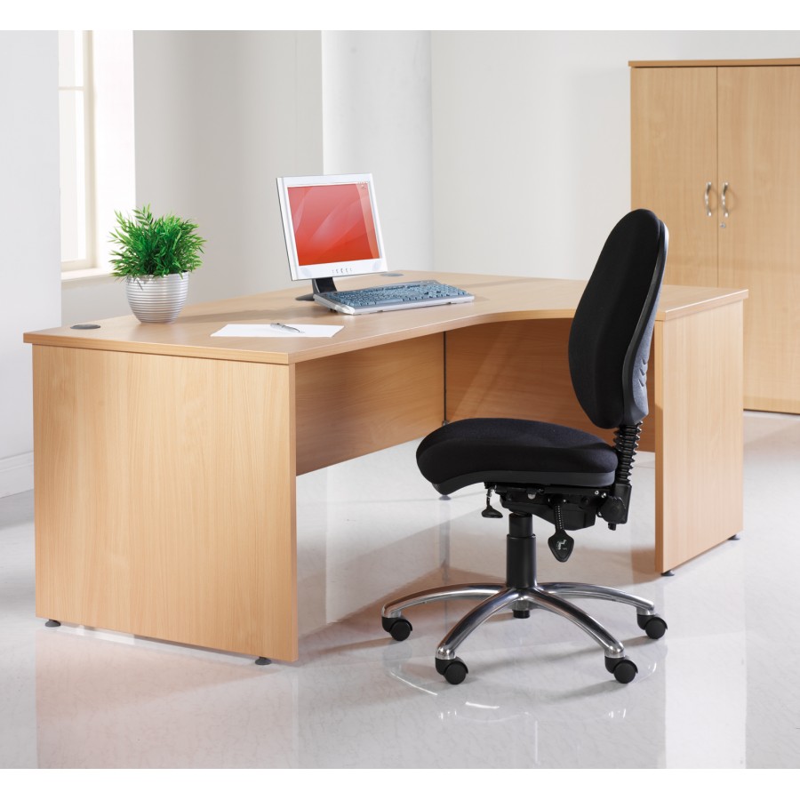 Maestro Panel End Ergonomic Corner Desk